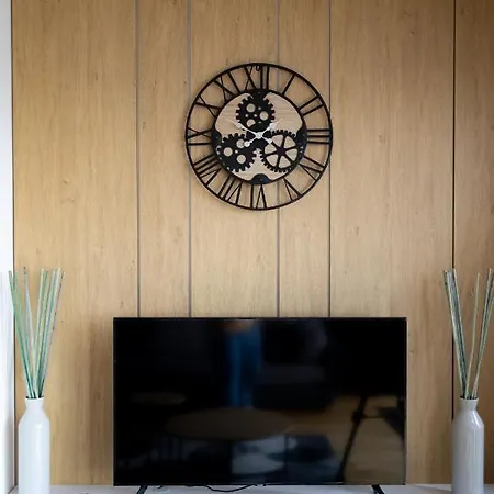 Appartement In The Sky - West 65 Tower Belgrade