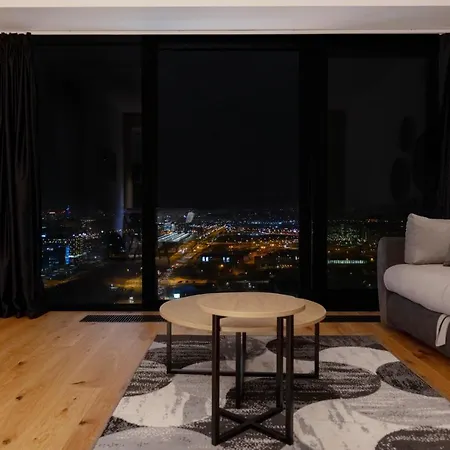 In The Sky - West 65 Tower Daire