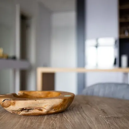 In The Sky - West 65 Tower Belgrad